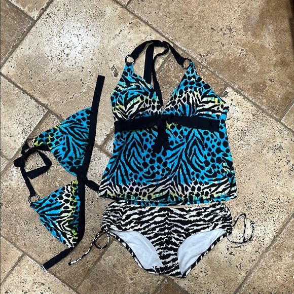 Swim Set in Blue and Black Animal Print - Picture 1 of 1